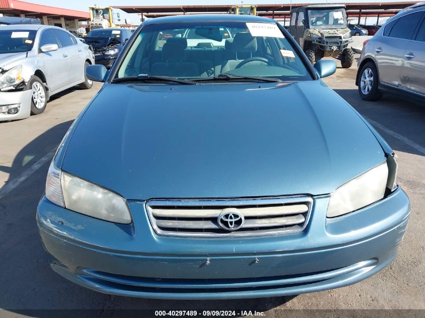 2000 Toyota Camry Le VIN: 4T1BG22K1YU730238 Lot: 40297489