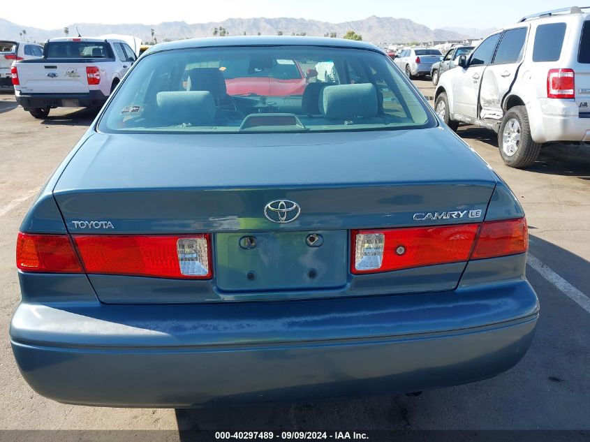 2000 Toyota Camry Le VIN: 4T1BG22K1YU730238 Lot: 40297489