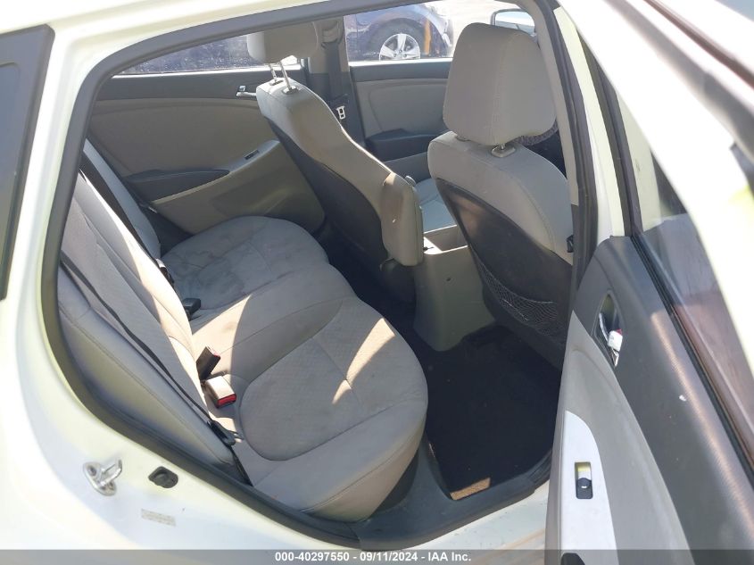 KMHCU5AE9DU065318 2013 Hyundai Accent Se