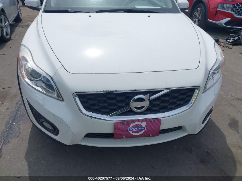 2013 Volvo C30 T5 VIN: YV1672MK4D2307687 Lot: 40297577