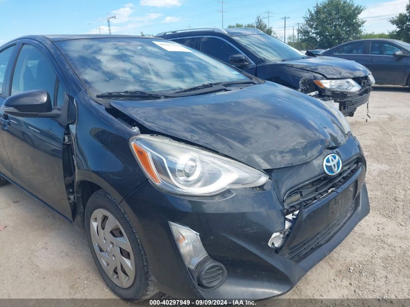 JTDKDTB3XF1583038 2015 Toyota Prius C Three