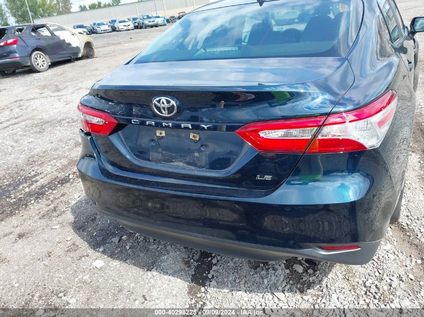 2019 Toyota Camry Le VIN: 4T1B11HKXKU726649 Lot: 40298225