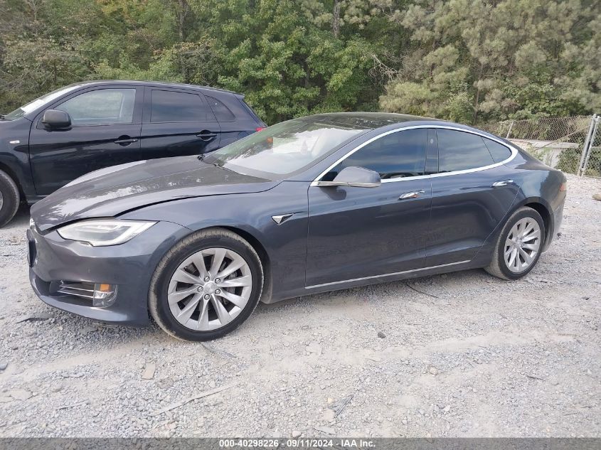 2018 Tesla Model S 100D/75D/P100D VIN: 5YJSA1E28JF286320 Lot: 40298226