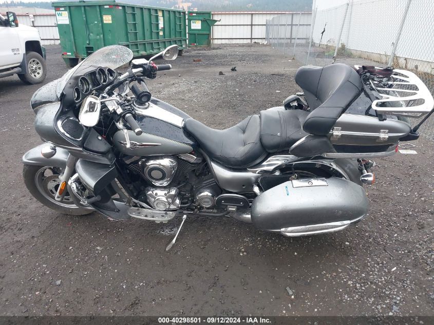 2010 Kawasaki Vn1700 A VIN: JKBVNRA12AA003373 Lot: 40298501