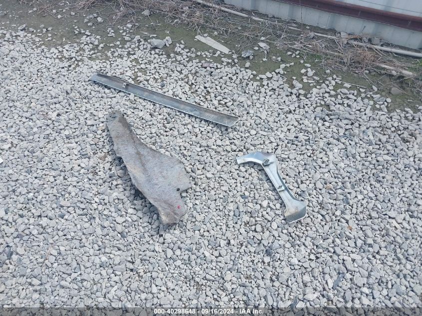 2016 GMC CANYON SLE - 1GTG5CE30G1322064