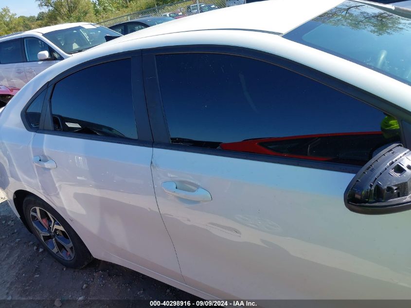 2019 Kia Forte Lxs VIN: 3KPF24AD8KE055786 Lot: 40298916