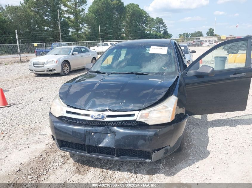 2010 Ford Focus Se VIN: 1FAHP3FN9AW157663 Lot: 40298969