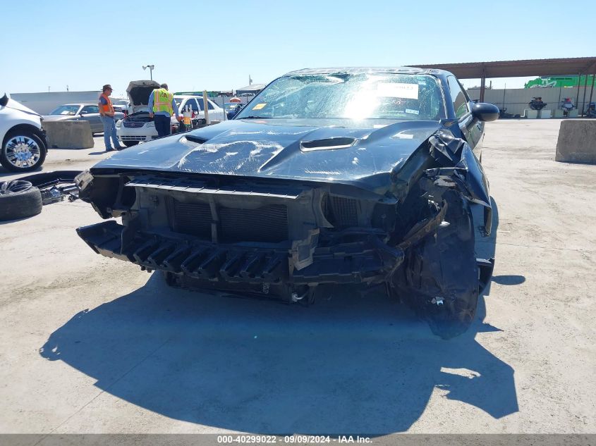 2018 Dodge Challenger Sxt Plus VIN: 2C3CDZAG4JH171627 Lot: 40299022