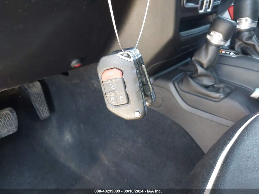 2018 JEEP WRANGLER UNLIMITED SPORT S 4X4 - 1C4HJXDG5JW221107