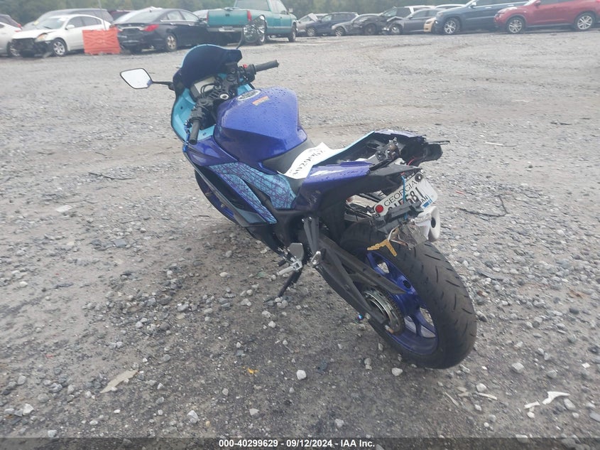 2024 YAMAHA YZFR3(VIN: MH3RH18YXRK014085