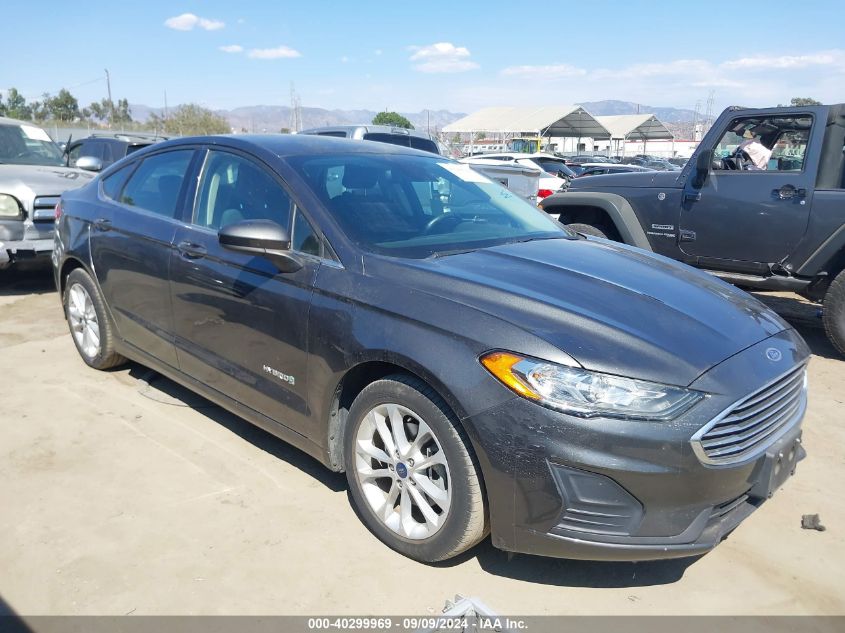 3FA6P0LU6KR215878 2019 FORD FUSION - Image 1