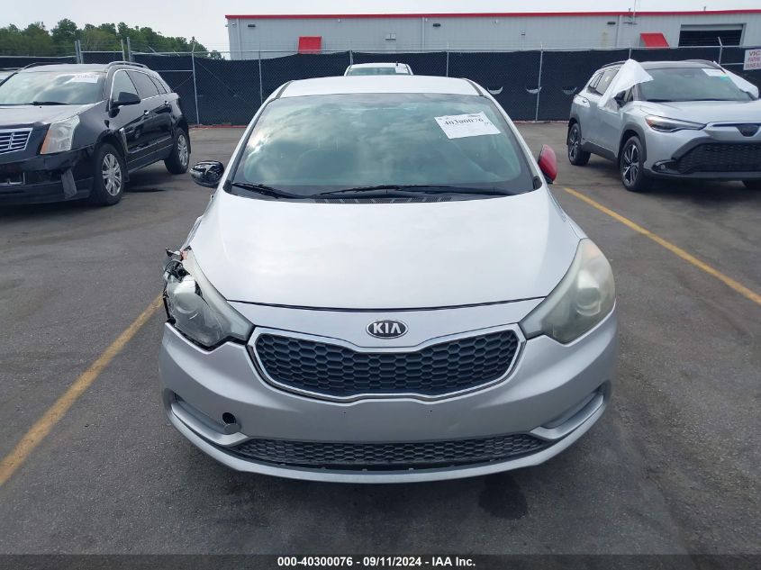 2015 Kia Forte Lx VIN: KNAFX4A61F5256110 Lot: 40300076