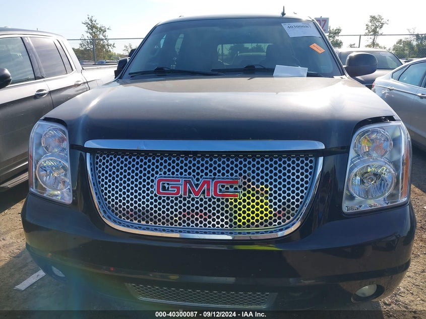 2013 GMC YUKON XL 1500 DENALI - 1GKS1MEF8DR119303