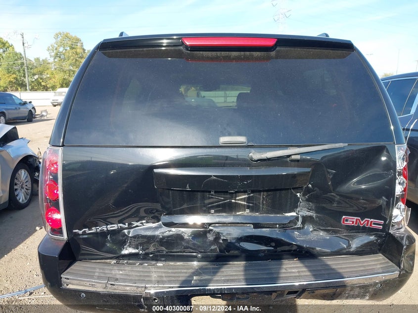2013 GMC YUKON XL 1500 DENALI - 1GKS1MEF8DR119303