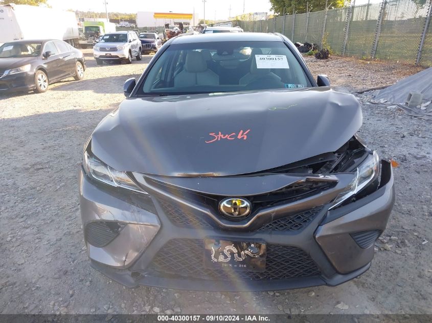 4T1B11HK5JU669355 2018 Toyota Camry L/Le/Xle/Se/Xse