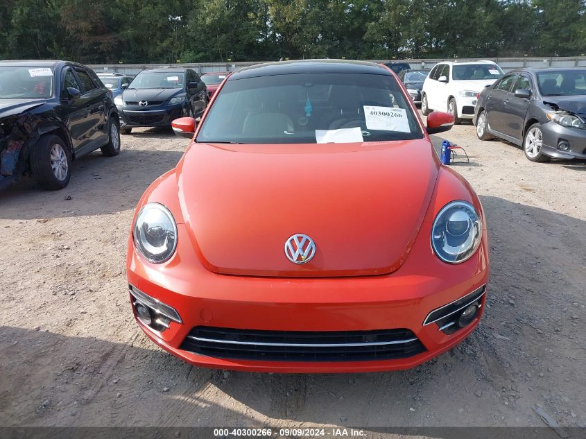 2019 Volkswagen Beetle 2.0T Se VIN: 3VWJD7AT8KM719391 Lot: 40300266