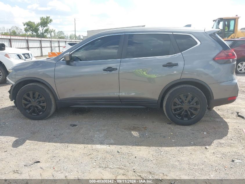 2019 Nissan Rogue S VIN: 5N1AT2MT7KC747992 Lot: 40300342