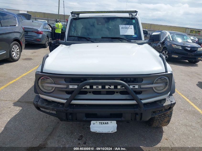 2022 Ford Bronco Big Bend/Black Diamond/Ou VIN: 1FMEE5DP1NLB31354 Lot: 40300510