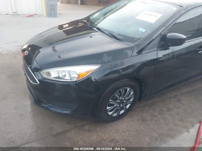 2018 Ford Focus S VIN: 1FADP3E26JL269022 Lot: 40300596