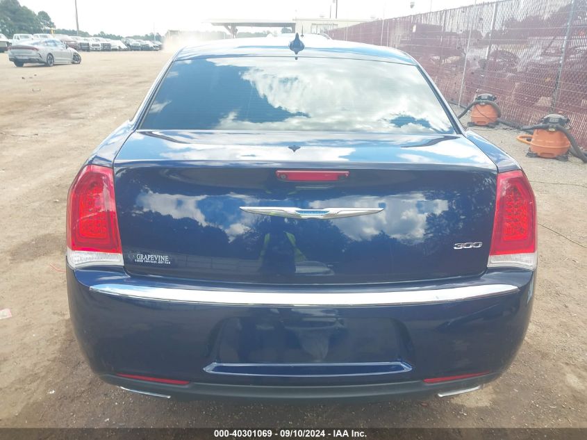 2C3CCAAG4HH616169 2017 Chrysler 300 Limited