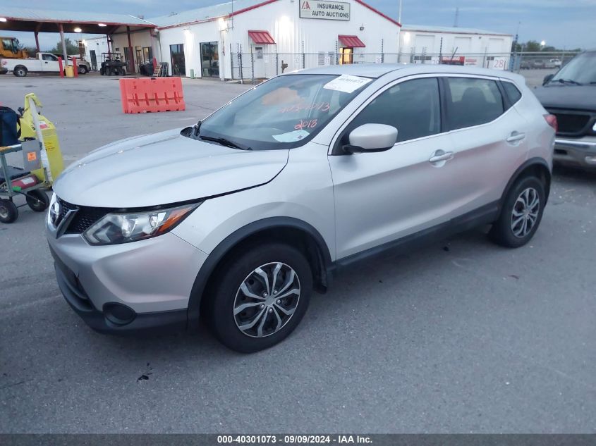 JN1BJ1CP9JW106601 2018 NISSAN ROGUE - Image 2