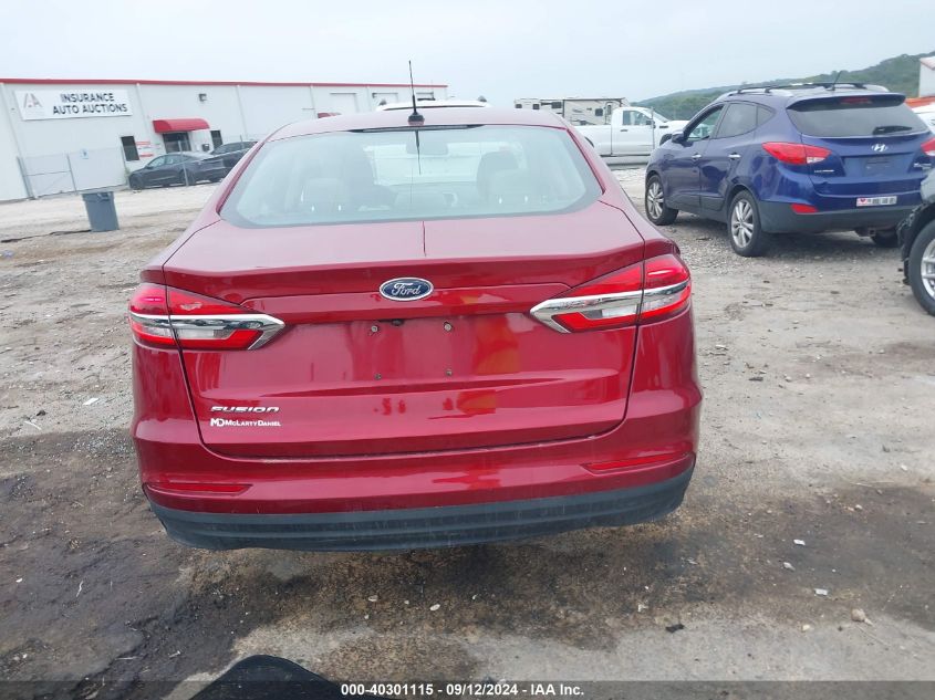 2019 Ford Fusion S VIN: 3FA6P0G74KR160903 Lot: 40301115