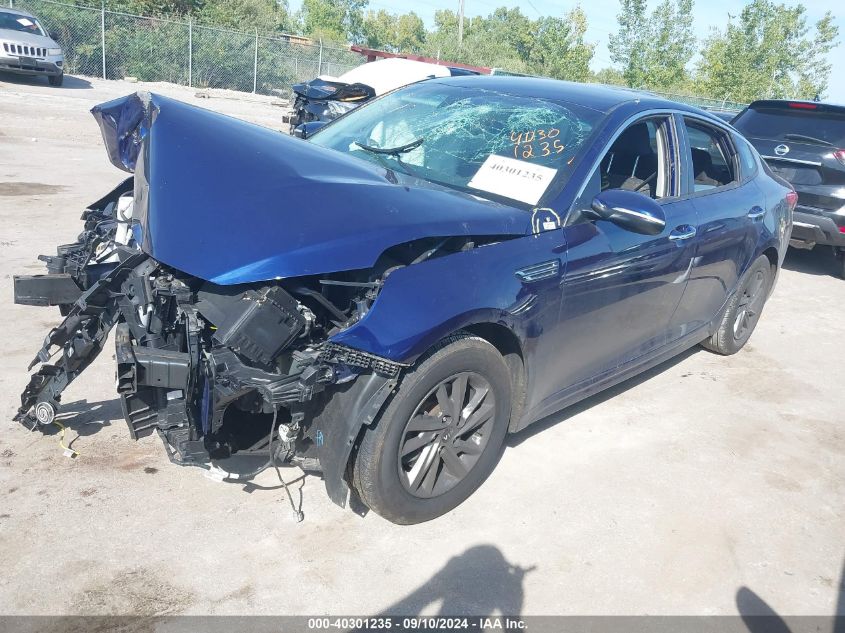 5XXGT4L34KG378584 2019 KIA OPTIMA - Image 2