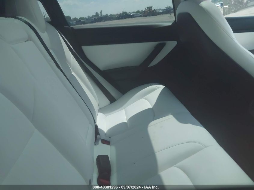 2019 Tesla Model 3 Long Range/Mid Range/Standard Range/Standard Range Plus VIN: 5YJ3E1EA8KF302064 Lot: 40301296