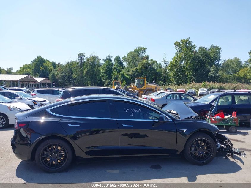 2019 Tesla Model 3 Long Range/Performance VIN: 5YJ3E1EB1KF385524 Lot: 40301662