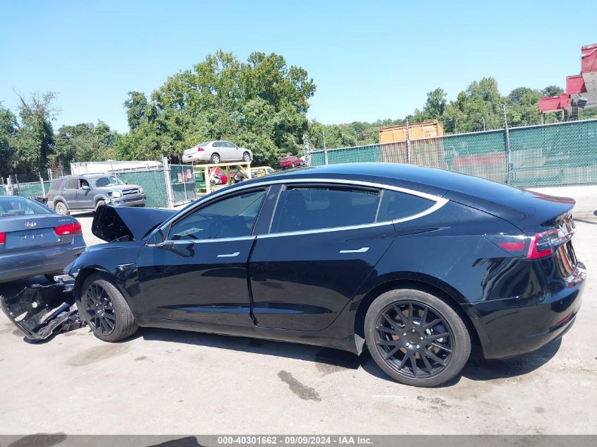 2019 Tesla Model 3 Long Range/Performance VIN: 5YJ3E1EB1KF385524 Lot: 40301662