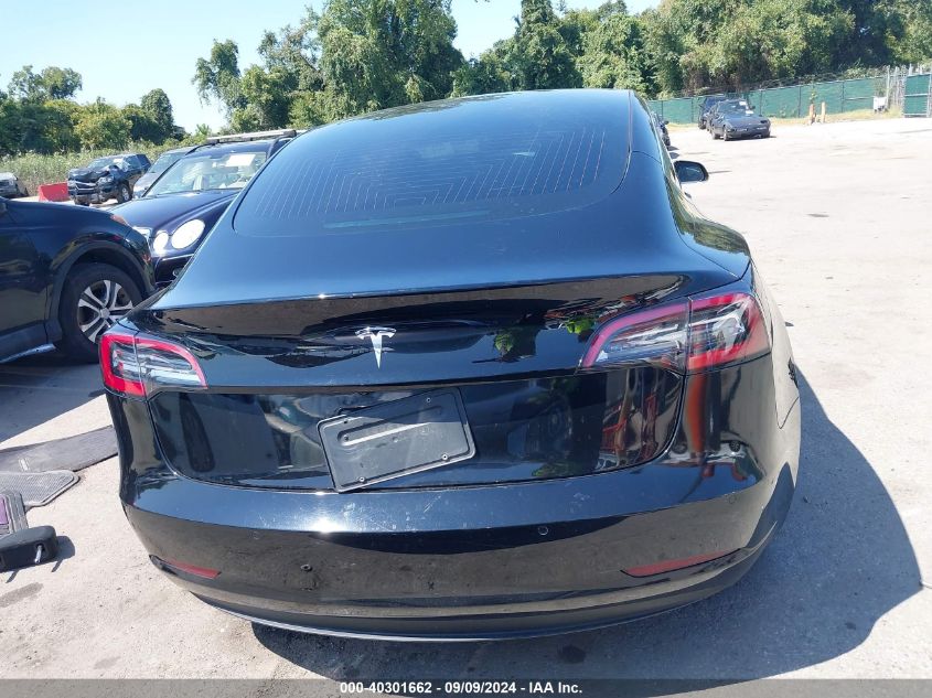 2019 Tesla Model 3 Long Range/Performance VIN: 5YJ3E1EB1KF385524 Lot: 40301662