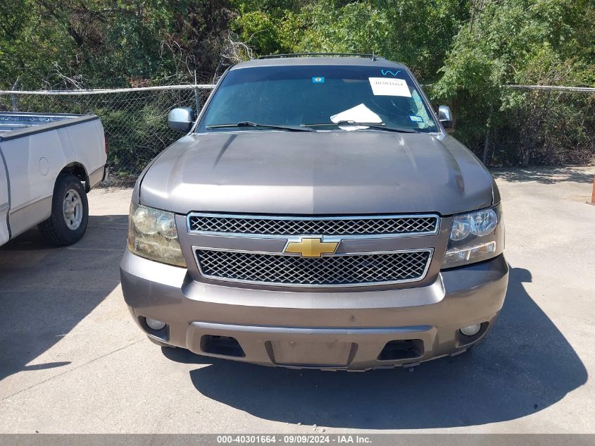 2013 Chevrolet Tahoe Ltz VIN: 1GNSCCE03DR229985 Lot: 40301664