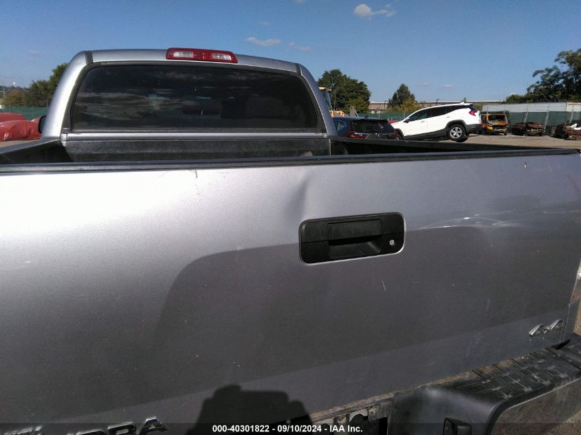 5TFDM5F12CX036576 2012 Toyota Tundra Grade 4.6L V8