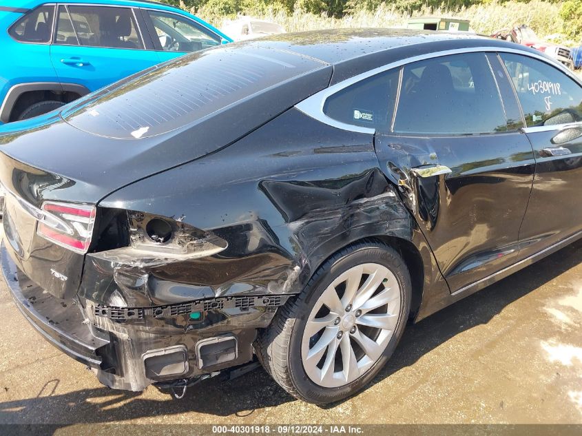 5YJSA1E27JF275454 2018 Tesla Model S 100D/75D/P100D