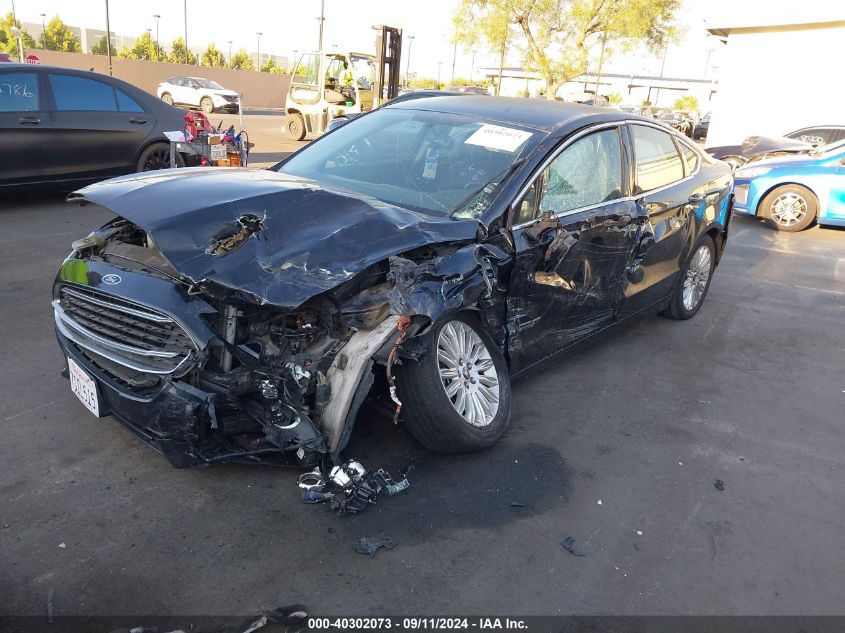 3FA6P0PU7GR320799 2016 FORD FUSION - Image 2