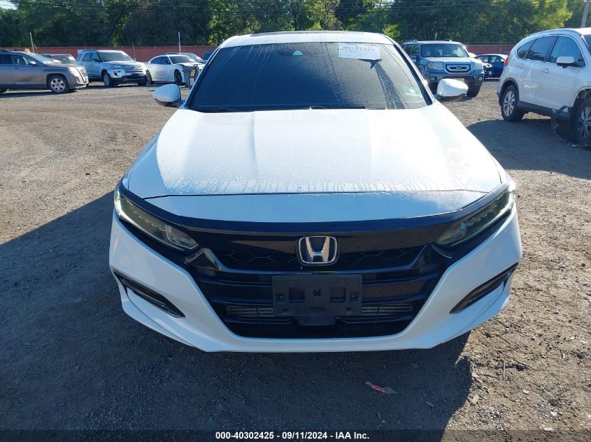 1HGCV1F50JA185580 2018 Honda Accord Ex-L