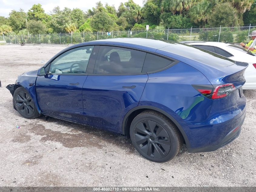 2024 TESLA MODEL Y LONG RANGE DUAL MOTOR ALL-WHEEL DRIVE - 7SAYGDEE0RA320489