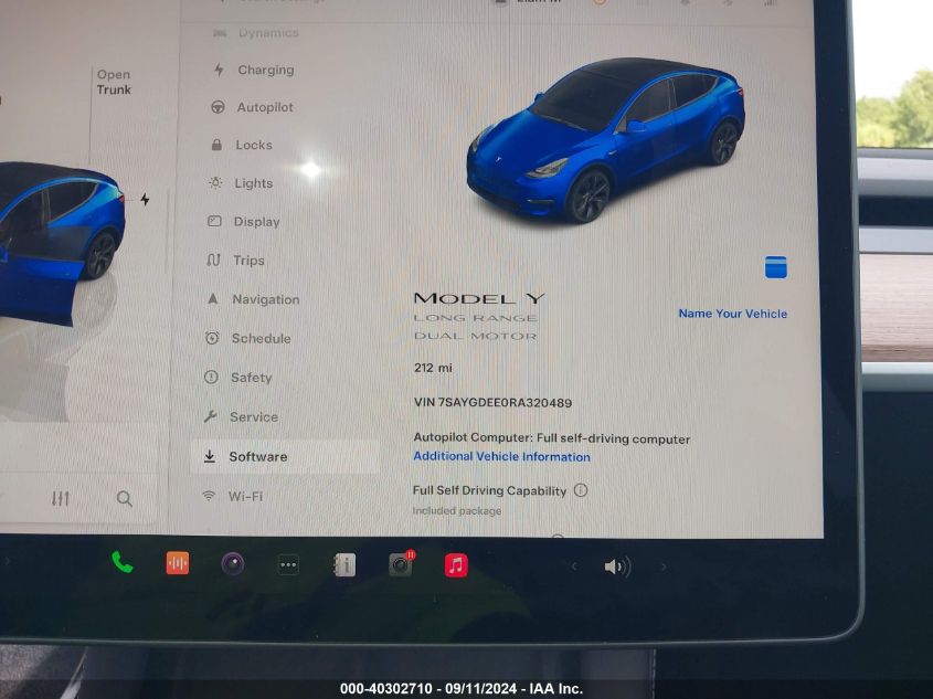 2024 Tesla Model Y VIN: 7SAYGDEE0RA320489 Lot: 40302710