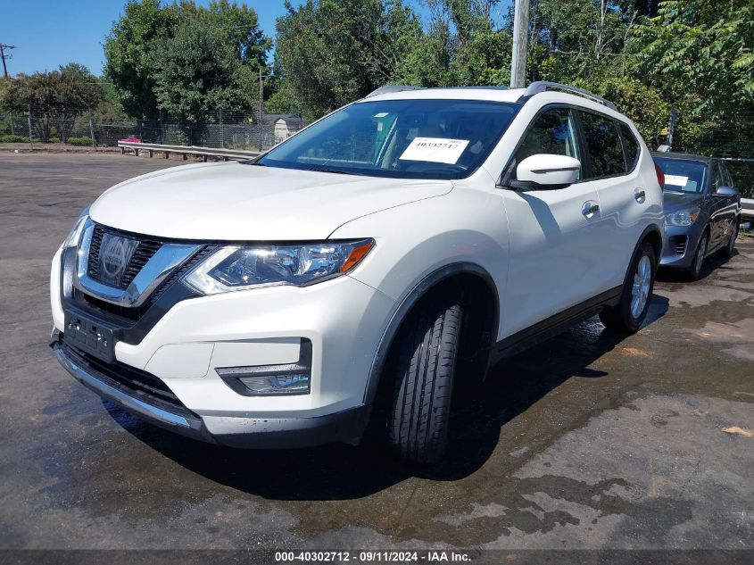 JN8AT2MV6HW272708 2017 NISSAN ROGUE - Image 2