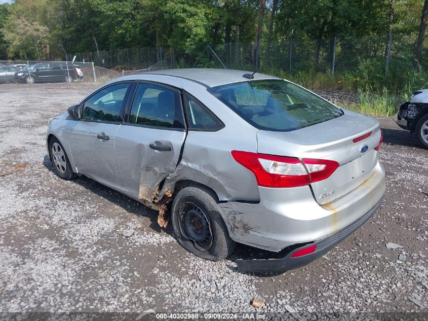 2012 Ford Focus S VIN: 1FAHP3E27CL345559 Lot: 40302988