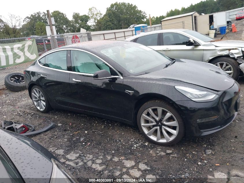 2018 Tesla Model 3 Long Range/Performance VIN: 5YJ3E1EB4JF097012 Lot: 40303001