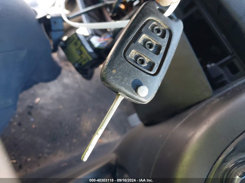 2013 Kia Soul + VIN: KNDJT2A63D7553717 Lot: 40303118