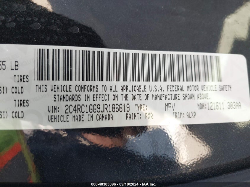 VIN 2C4RC1GG9JR186619 2018 CHRYSLER PACIFICA LIMITED