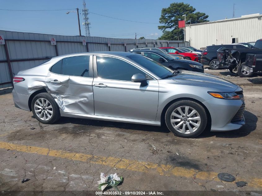 4T1B11HK6JU146474 2018 Toyota Camry Le