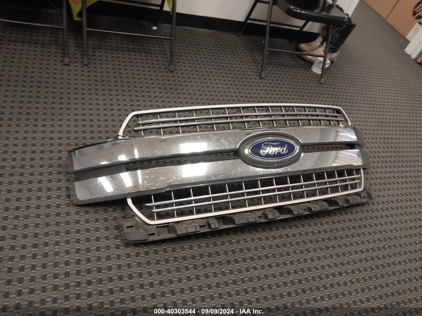 2018 FORD F-150 GRILLE ONLY