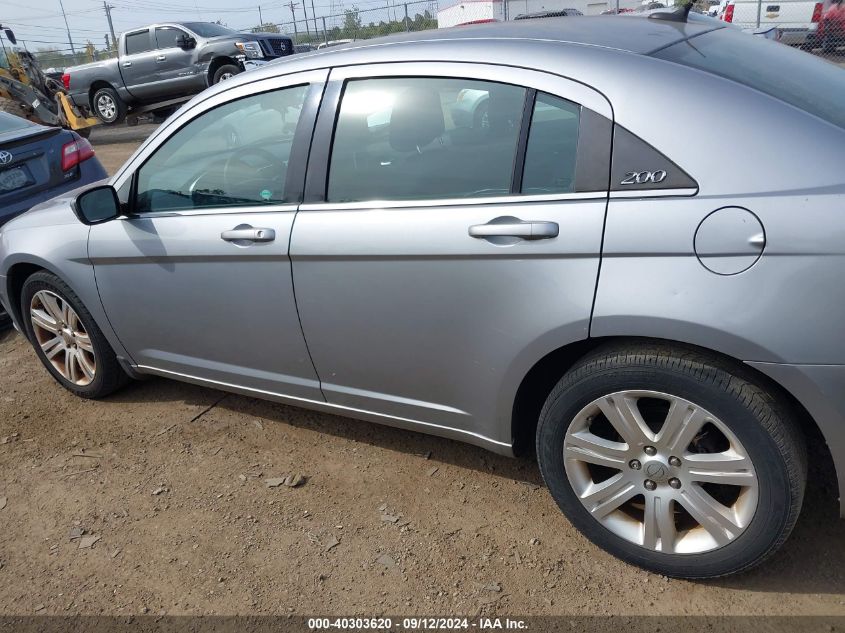 2013 Chrysler 200 Lx VIN: 1C3CCBAB7DN670092 Lot: 40303620