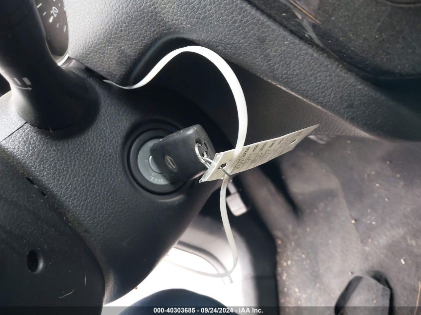 2015 NISSAN ROGUE S - KNMAT2MT4FP564875