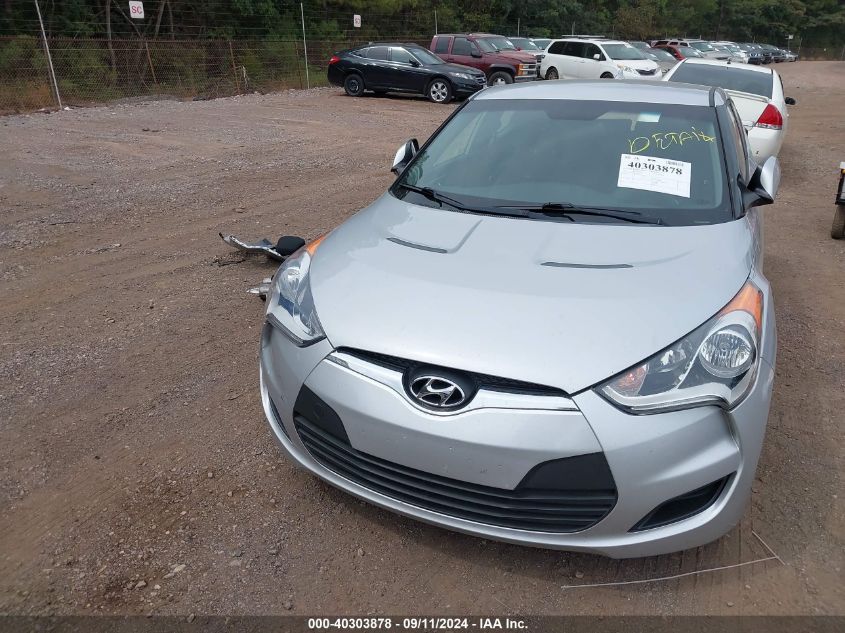 2014 Hyundai Veloster Base W/Black VIN: KMHTC6AD3EU204411 Lot: 40303878