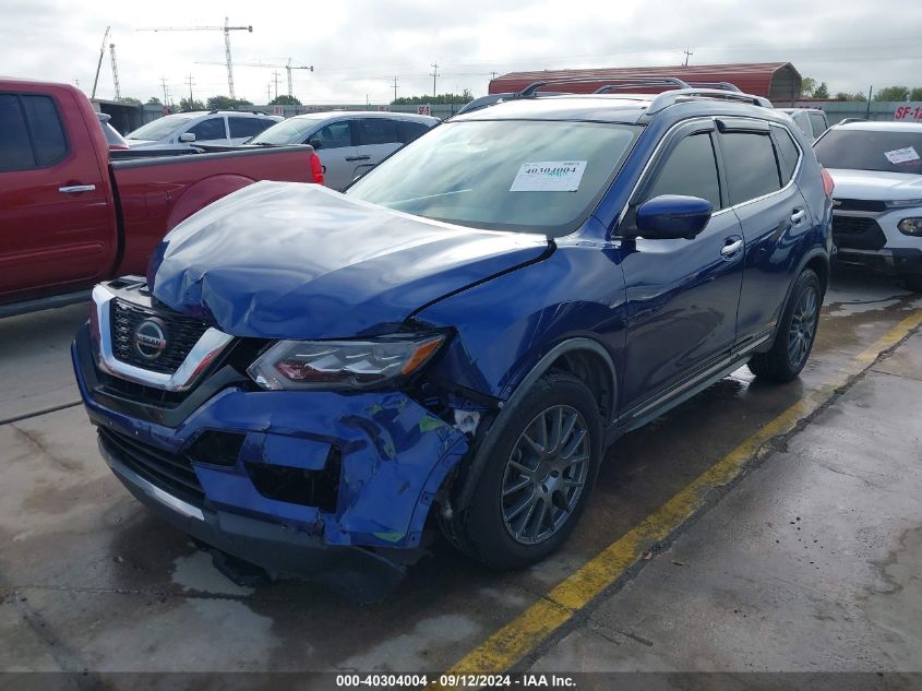 JN8AT2MT8JW469898 2018 NISSAN ROGUE - Image 2