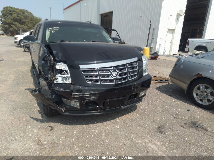 1GYUKHEF7AR290932 2010 Cadillac Escalade Esv Luxury